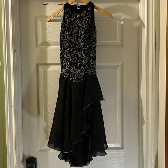 Ice dance dress Women’s Large in black & gold with added Swarovski crystals - Picture 1 of 10